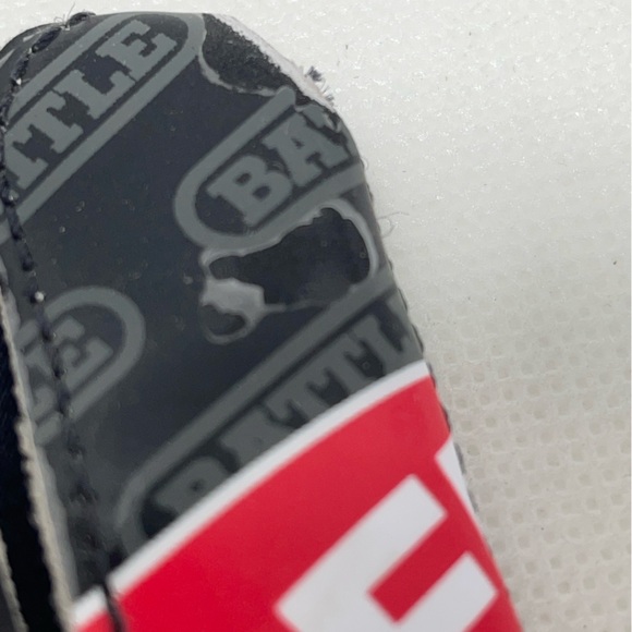 Battle Sports “Beware of Dog” Receiver Football Gloves Youth Medium - Picture 6 of 6